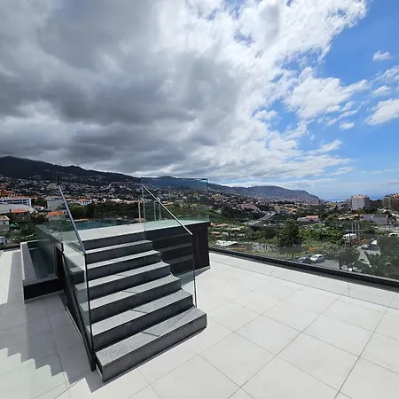Madalenas View Apartment *